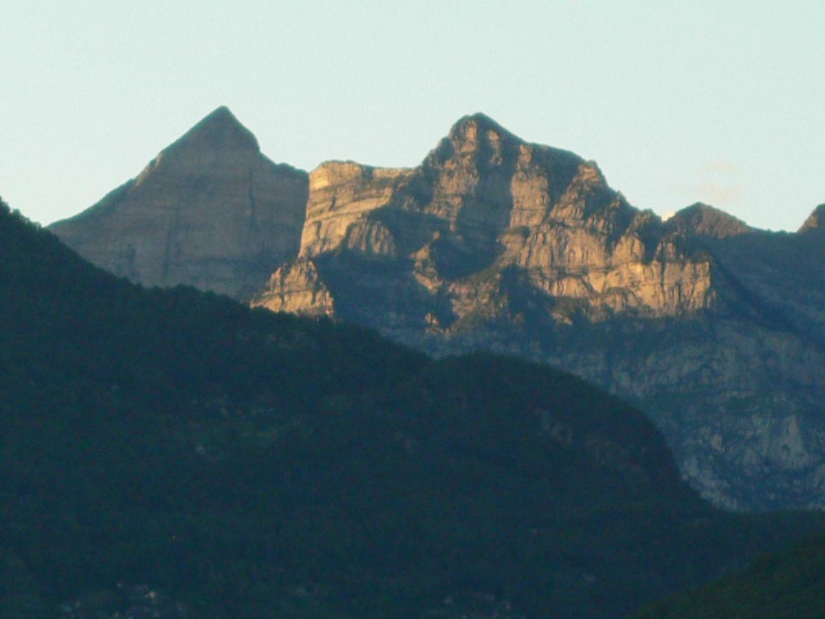 Appartamento Casa Petra 1 1/2 Zi, Orgnana 83 Gambarogno Esterno foto